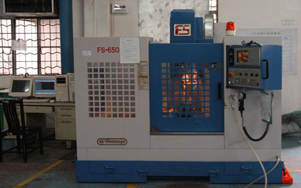 九州体育（中国）制造CNC设备