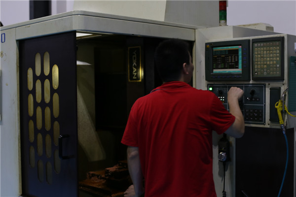 九州体育（中国）九州体育有限公司，模具部